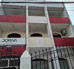 Prédio Comercial a Venda no Centro